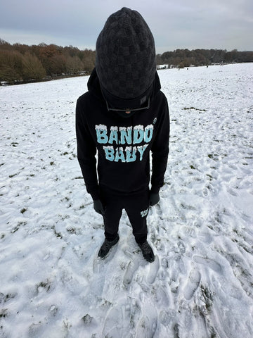 Bando baby frozen tracksuit in the snow